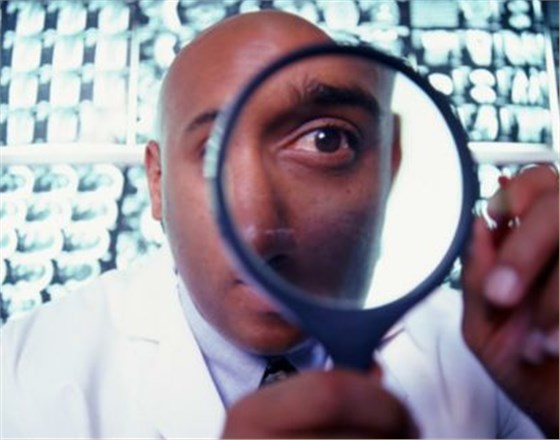 小尺寸晶振神助攻顯微鏡上百倍放大你的視野 小尺寸晶振神助攻顯微鏡上百倍放大你的視野