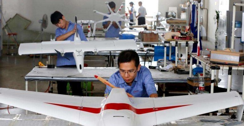 我們是一家無人機研發生產制造商 我們是一家無人機研發生產制造商