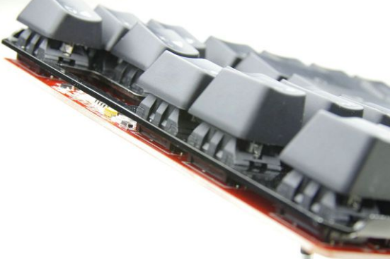 機械鍵盤正常使用少不了石英晶振